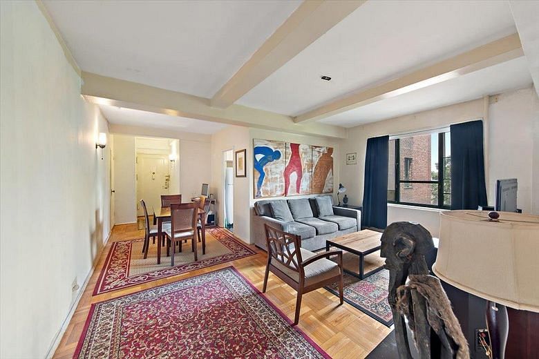 2200 E Tremont Avenue #5A