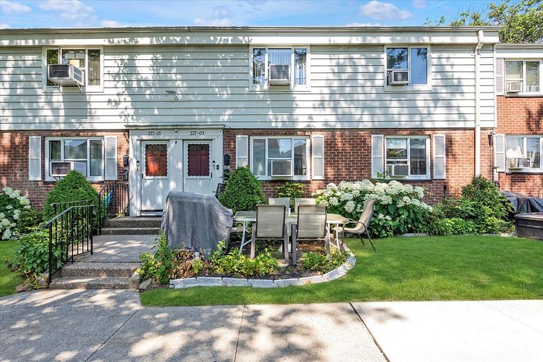 227-03 88th Avenue ##43-7