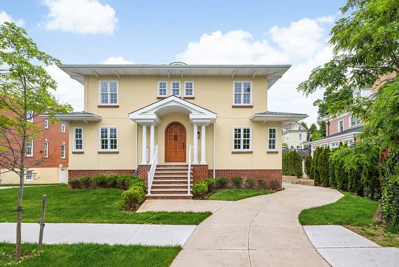 233-25 38th Drive