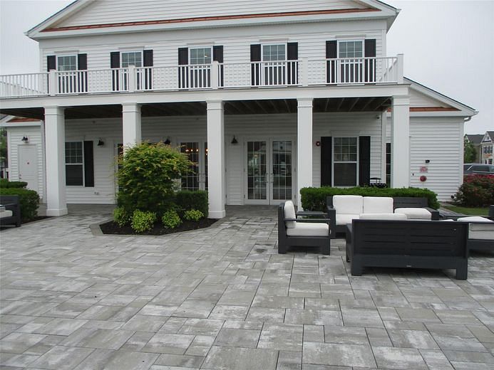 24 Bayard Drive