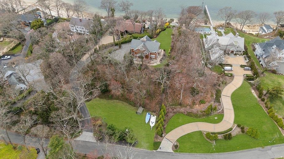 249 Little Neck Road