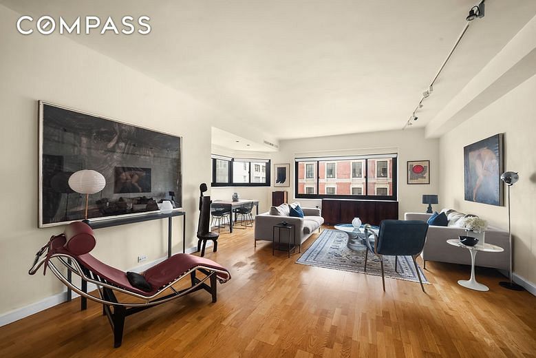 25 East 83rd Street #9B