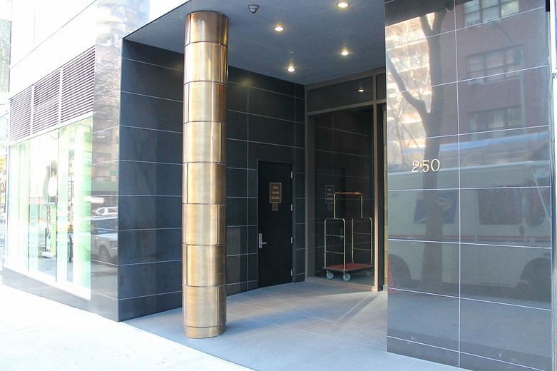 250 East 49th Street #CU4
