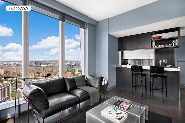 252 South Street #11L