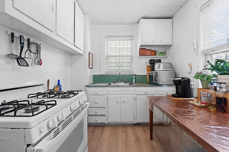 26-33 94th Street