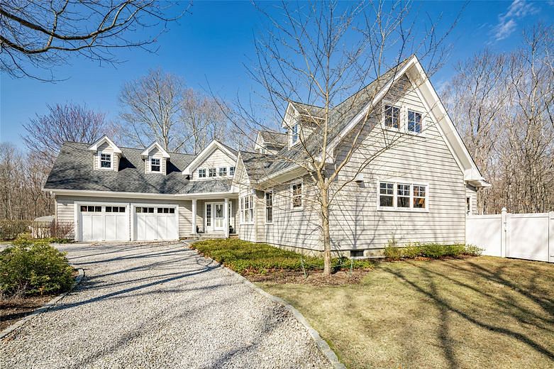 27 Country Club Drive