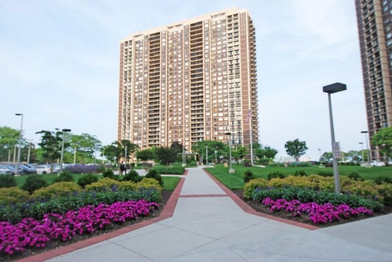 27010 Grand Central Parkway #32F