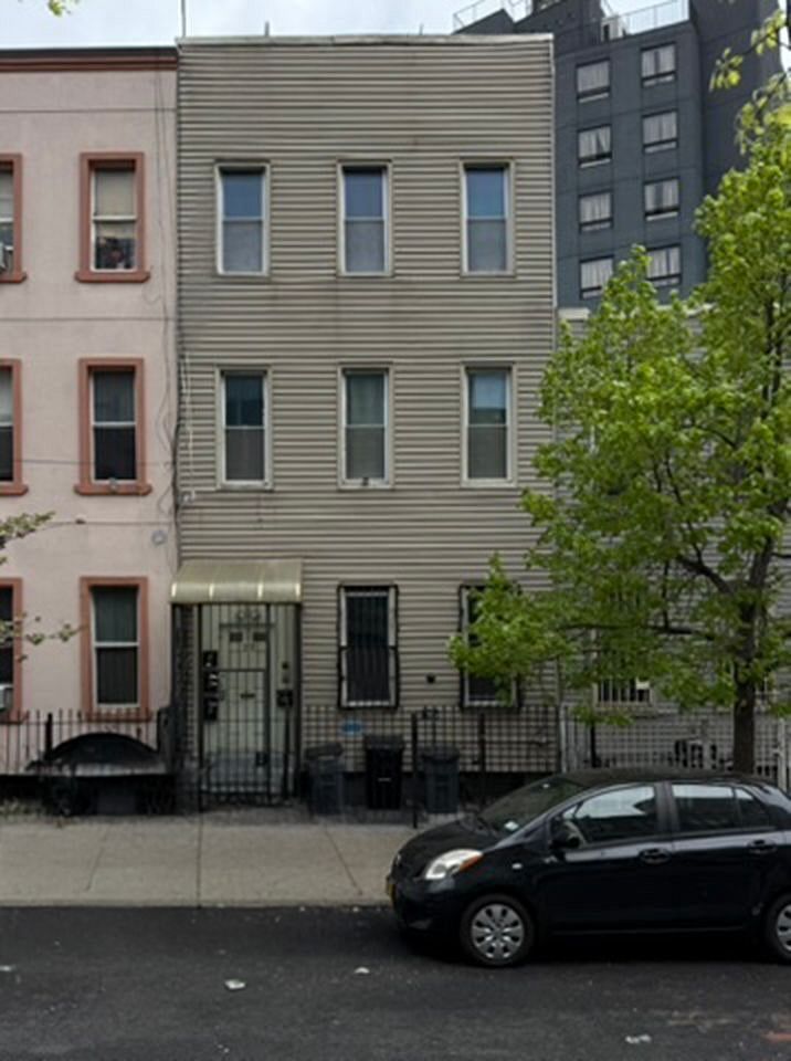 29 Fayette Street