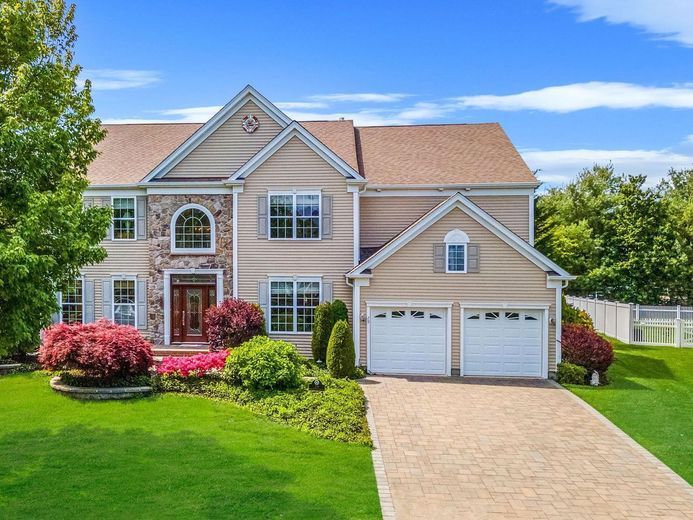 29 Pinehurst Drive
