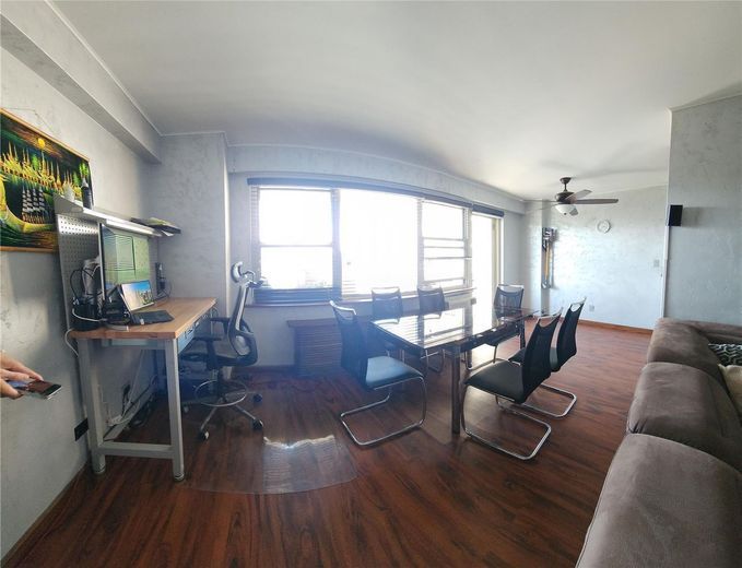 2944 W 5th Street #15S