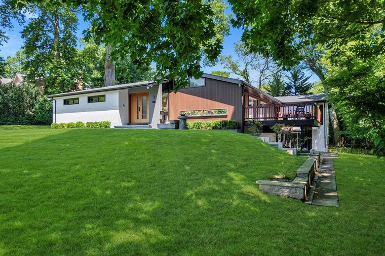 3 Horseshoe Lane