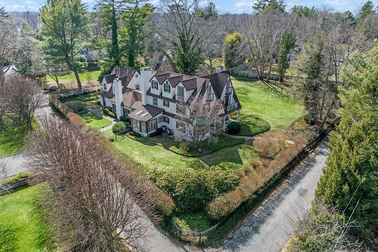 3 Wincoma Drive