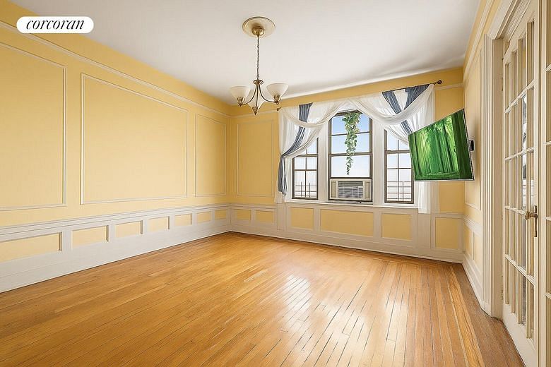 302 Convent Avenue #62