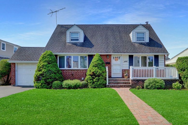 31 Amby Avenue