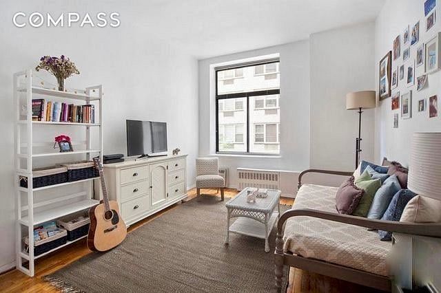 310 East 23rd Street #2B