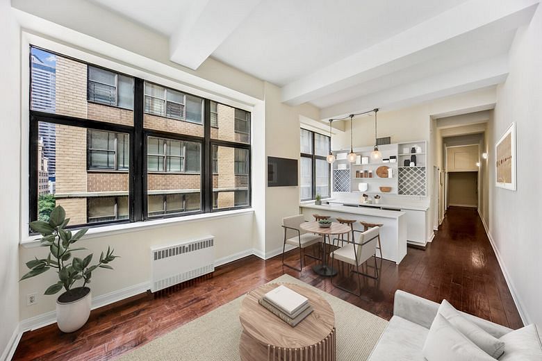 310 East 46th Street #7V