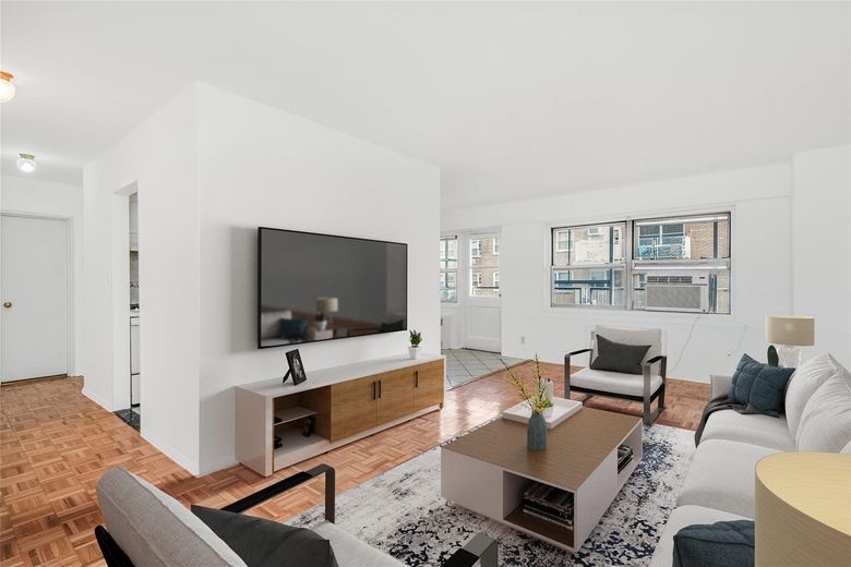 3130 Irwin Avenue #11J
