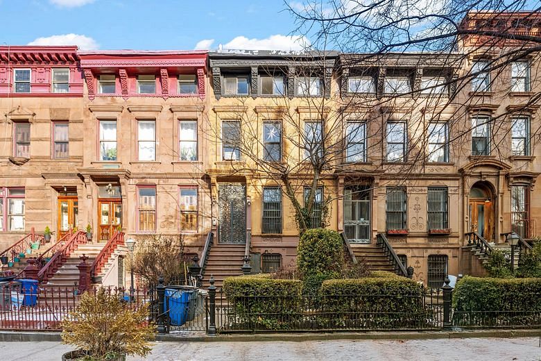 319 Macdonough Street #TWNHSE