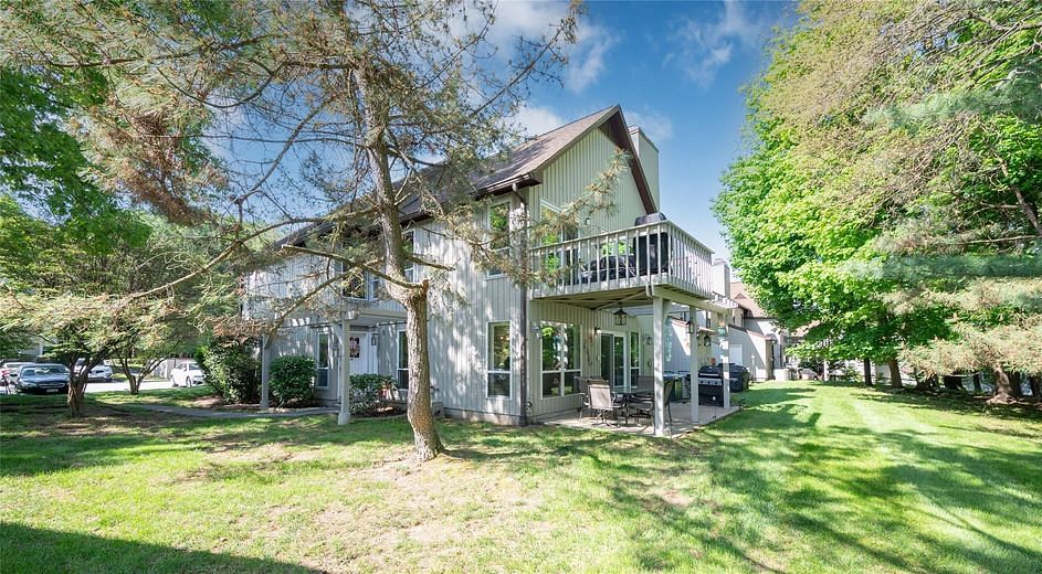 33 Villa Drive
