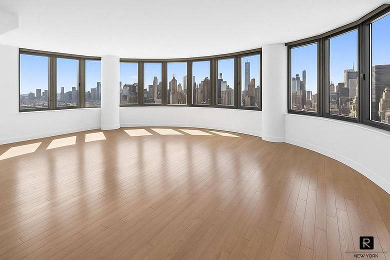 330 East 38th Street #46D