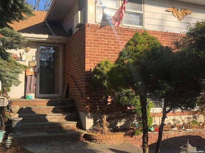330 Ellison Avenue