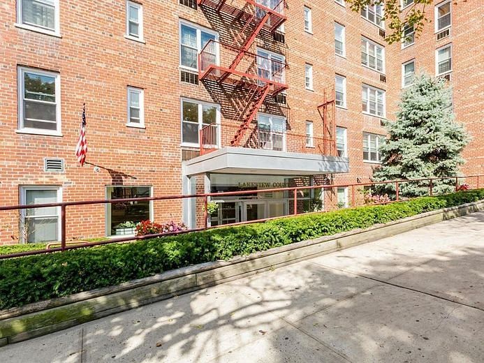 3311 Giles Place #5H