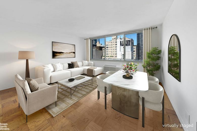 333 East 45th Street #15E