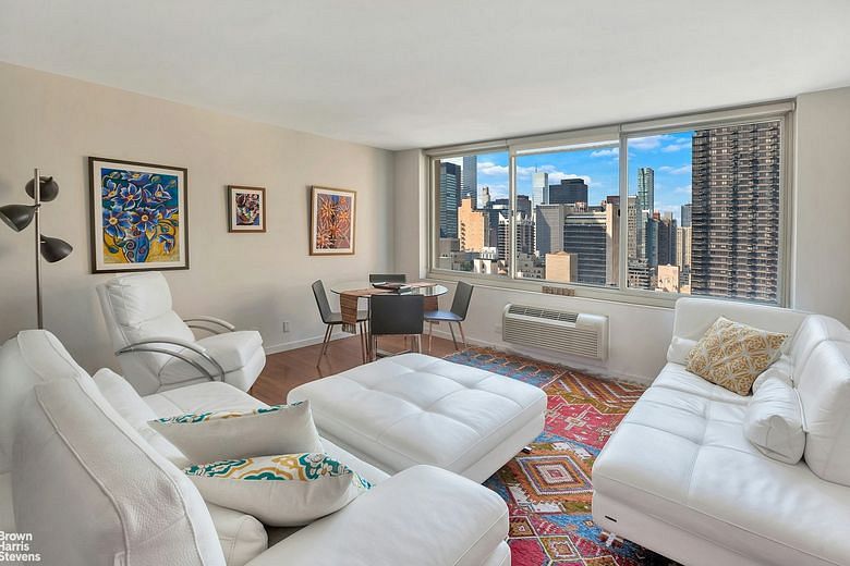 333 East 45th Street #26E