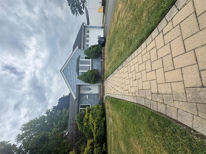 344 N Hickory Street
