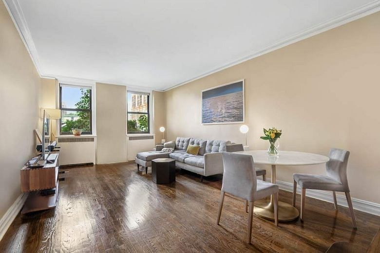 350 Cabrini Boulevard #1A