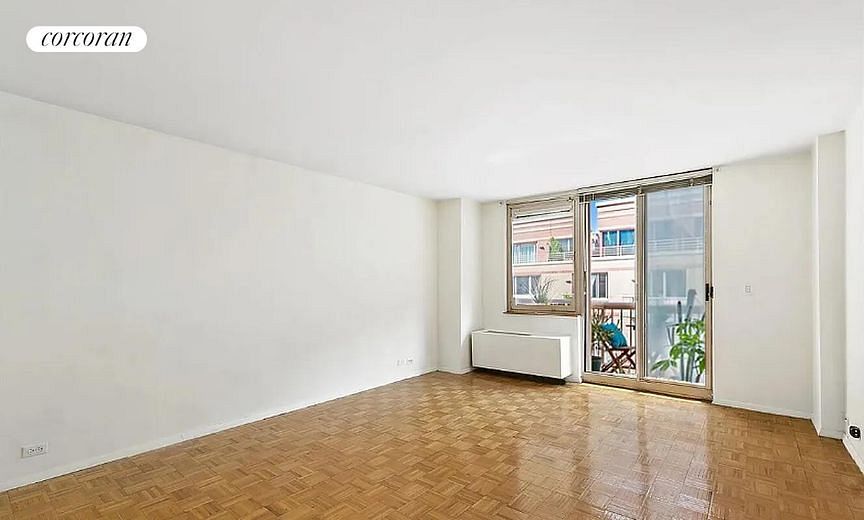 350 West 50th Street #4BB