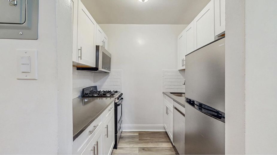 3500 Snyder Avenue #3P