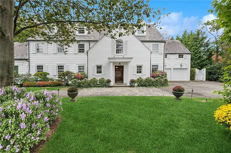 352 Pondfield Road