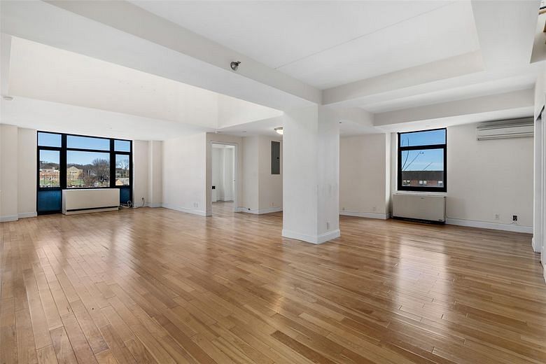 3536 Cambridge Avenue #7E