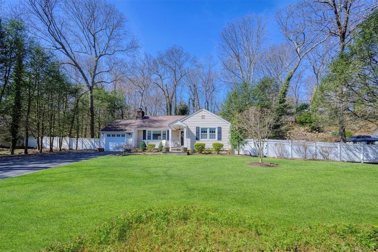 36 Cold Spring Hills Road