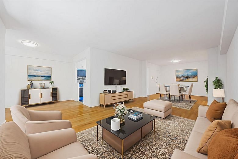 3616 Henry Hudson Parkway #2IS