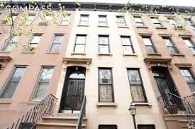 388 Sackett Street