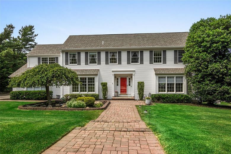 4 Forsythe Meadow Lane