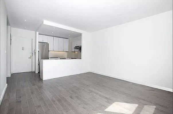 400 East 14th Street #4C