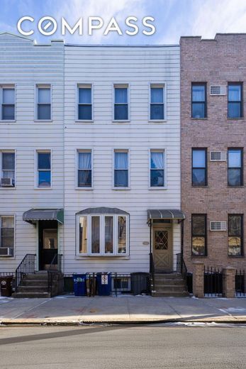 40A Jewel Street