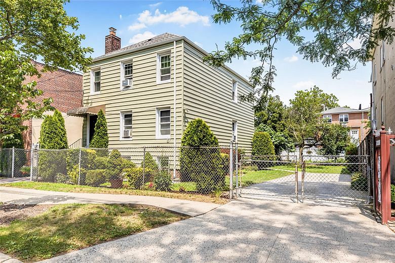 4148 De Reimer Avenue