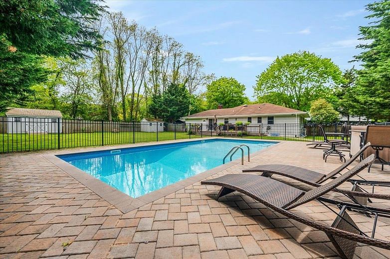 4200 Rocky Point Road