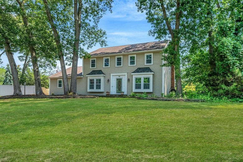 44 Vineyard Way