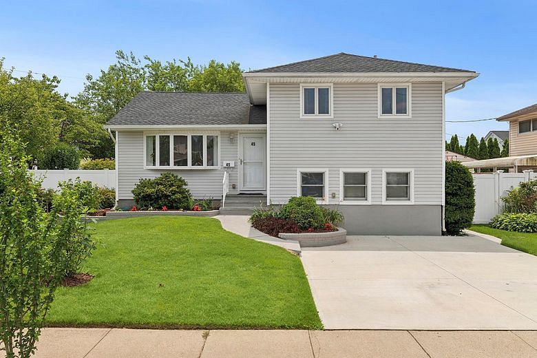 45 Elmtree Lane