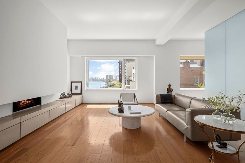 455 East 51st Street #5F