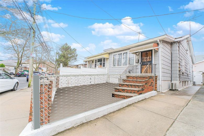 458 Van Sicklen Street