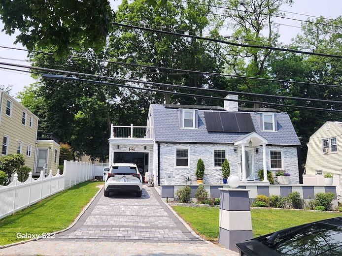 46 Randolph Rd