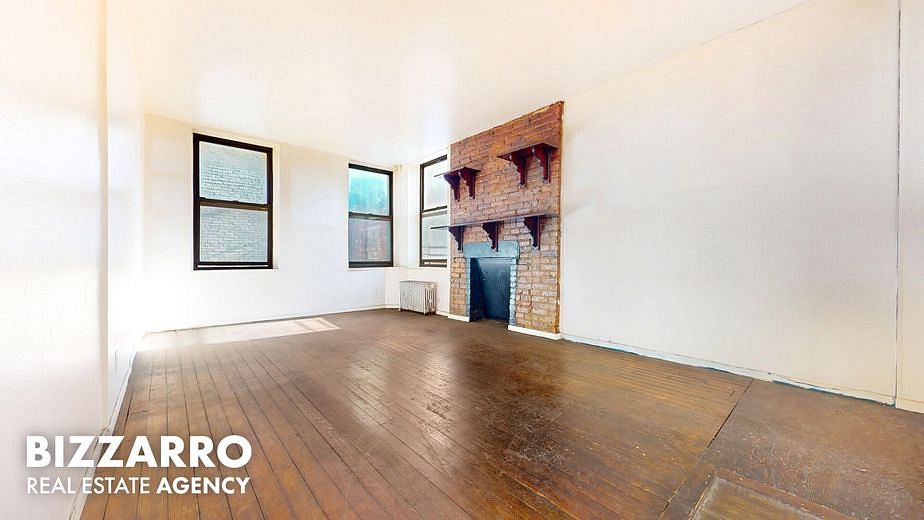 467 West 46th Street #4N
