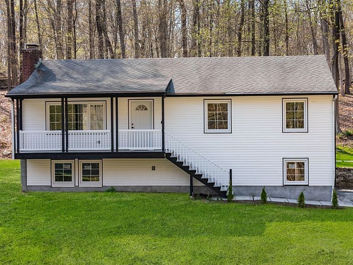 48 Lockwood Road