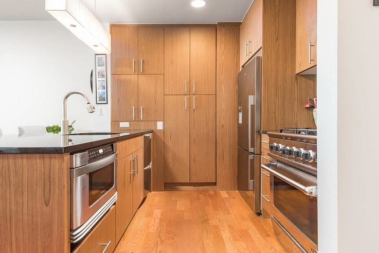 5-49 Borden Avenue #4K